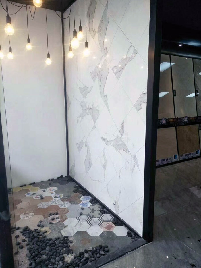 陶瓷一线品牌217永信贵宾会瓷砖澄海店十一开业，好礼、优惠送一向