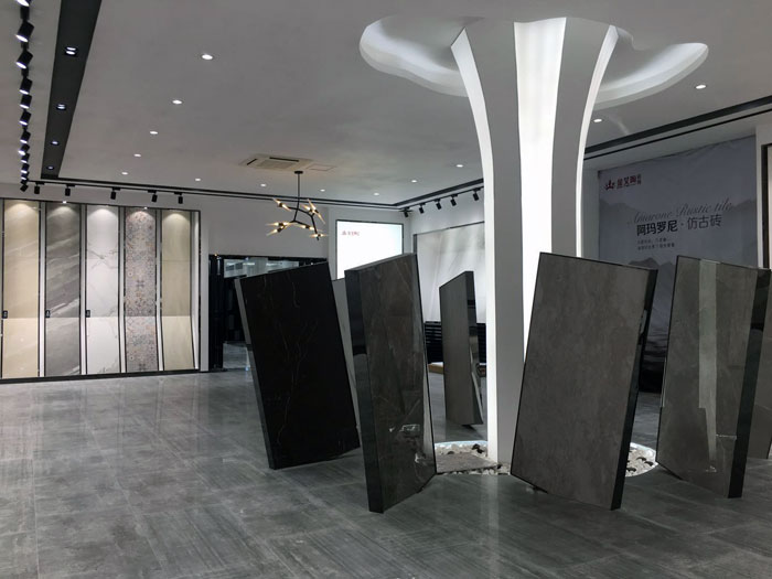 听说217永信贵宾会有酒有故事，看官们，约么？