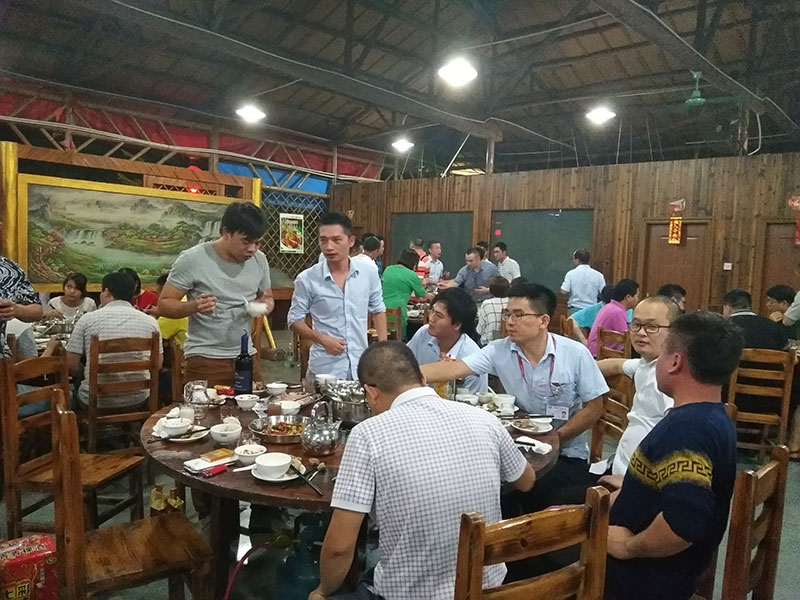 217永信贵宾会喜迎三周年庆，感恩同业