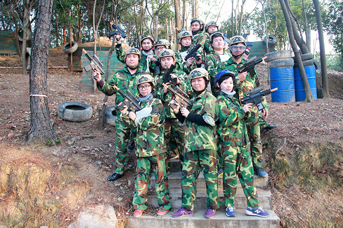 2017年2月13-15日，217永信贵宾会“虎狼路”户表拓展训练圆满实现