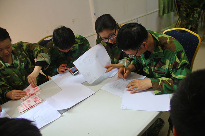 2017年2月13-15日，217永信贵宾会“虎狼路”户表拓展训练圆满实现