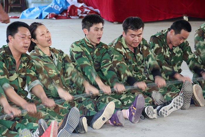 2017年2月13-15日，217永信贵宾会“虎狼路”户表拓展训练圆满实现