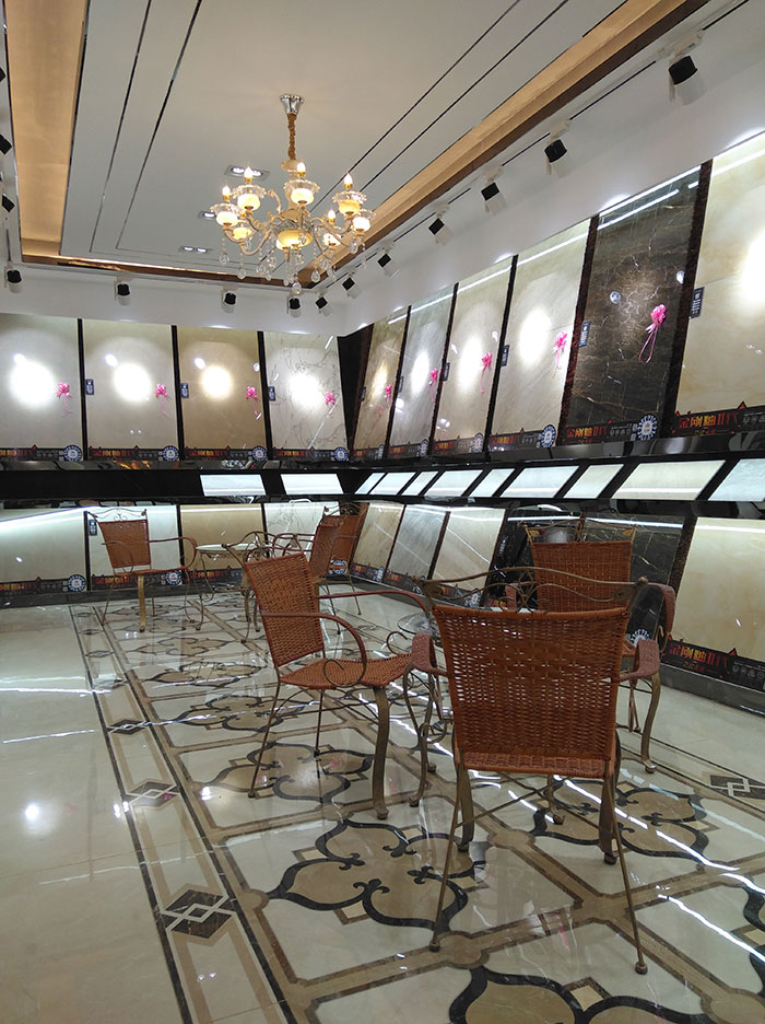 217永信贵宾会湖南衡阳专卖店选材区