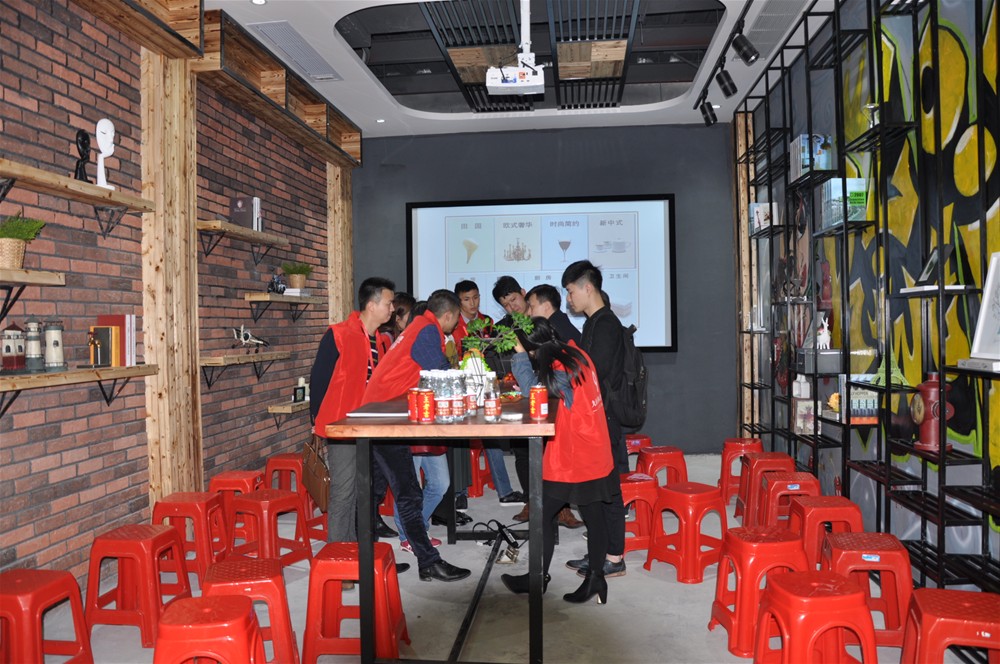 “一带一路  设计营销”，与O2O零售新模式携手，2017年，217永信贵宾会将勇往直前，启发新战。