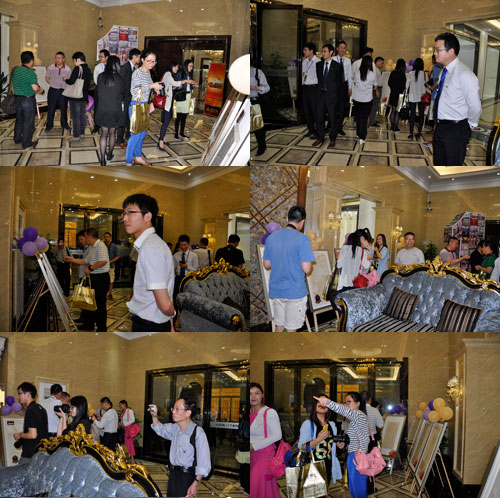 现场各媒体记者和经销商嘉宾品鉴初创微晶瓷片并投票