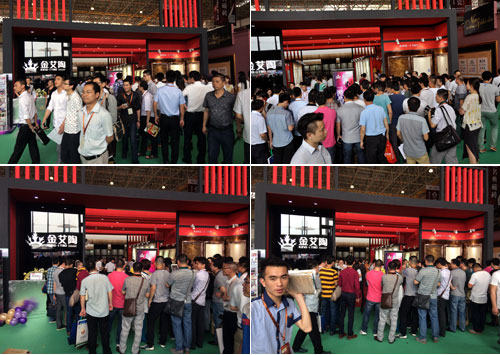 217永信贵宾会展位人群火爆